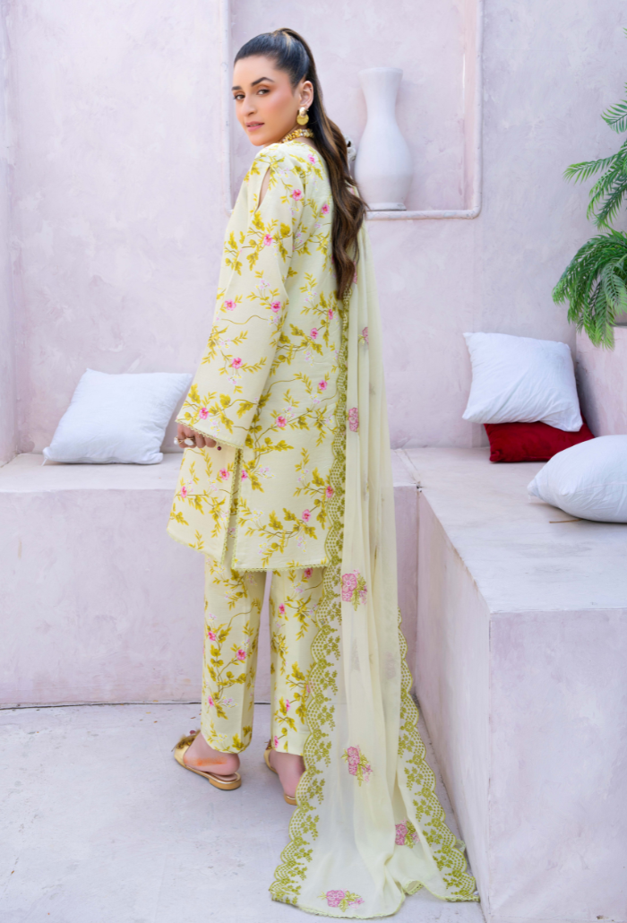 Humdum | Gardenia Lawn 24 | PLG 3 - D07 by HumDum - Designer Dress - Type: Ladies Clothes - Available at Libayah - 100% Original