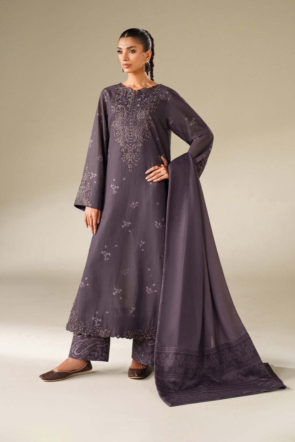 Iznik | Winter Chapter 25 | UE-558 Printed Khaddar by Iznik - Designer Dress - Type : Ladies Clothes - Available at Libayah - 100% Original 