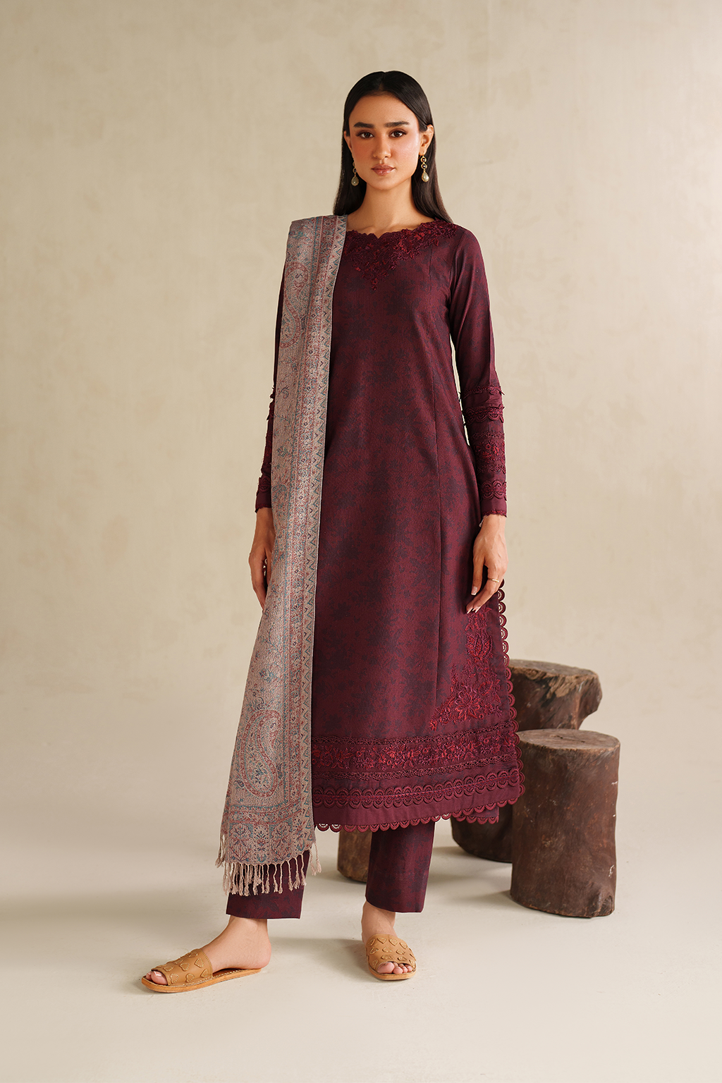 Iznik | Winter Chapter 25 | UE-590 Printed Khaddar by Iznik - Designer Dress - Type : Ladies Clothes - Available at Libayah - 100% Original 