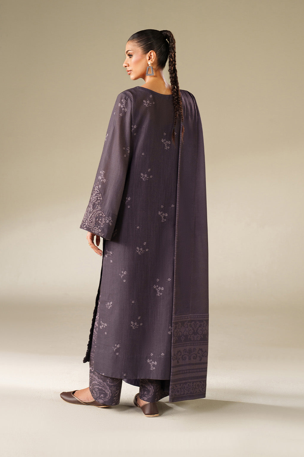 Iznik | Winter Chapter 25 | UE-558 Printed Khaddar by Iznik - Designer Dress - Type : Ladies Clothes - Available at Libayah - 100% Original 