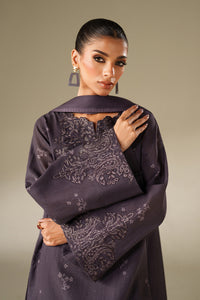 Iznik | Winter Chapter 25 | UE-558 Printed Khaddar by Iznik - Designer Dress - Type : Ladies Clothes - Available at Libayah - 100% Original 