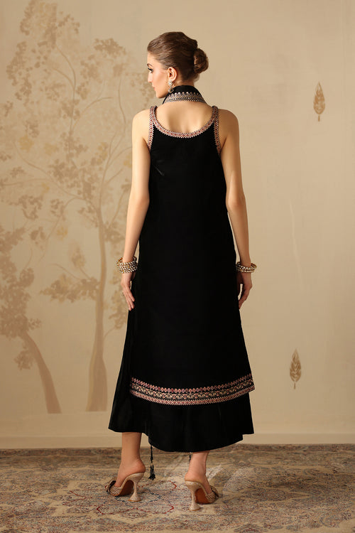Baroque | Velvet 25 | UF-4312 by Baroque - Designer Dress  - Type : Ladies Clothes - Available at Libayah - 100% Original 
