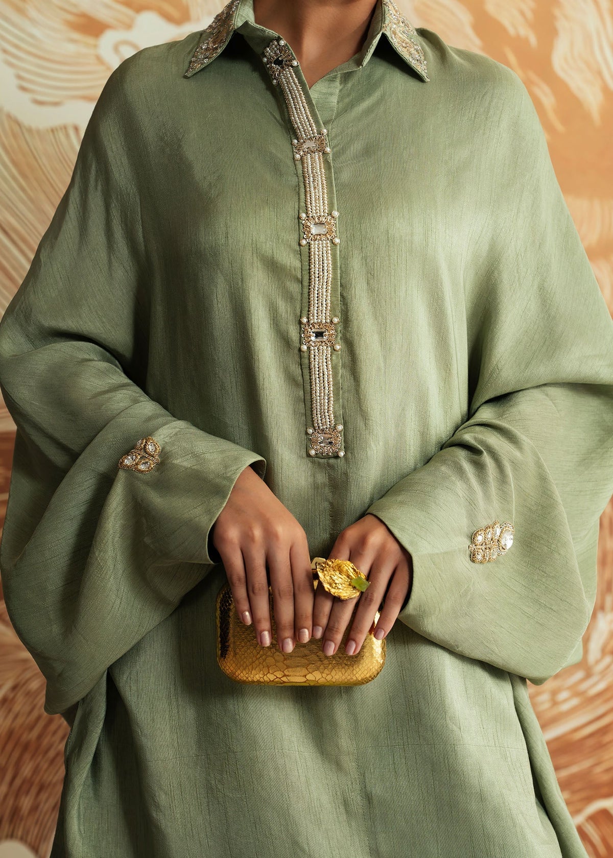 Mahgul | Whispers of Silk | Peridot Glow