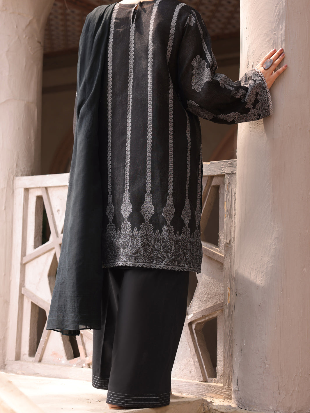 Almirah | Luxury Edit | ALP-3PS-1630 by Almirah - Designer Dress - Type: Luxury - Available at Libayah - 100% Original