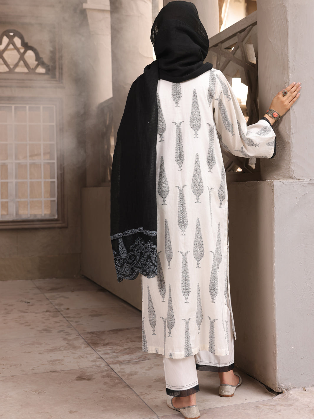 Almirah | Luxury Edit | ALP-3PS-1634 by Almirah - Designer Dress - Type: Luxury - Available at Libayah - 100% Original