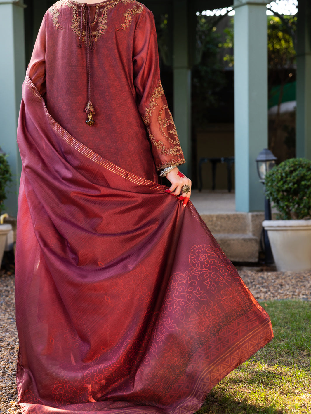 Almirah | Luxury Edit | ALP-3PS-1657 by Almirah - Designer Dress - Type: Luxury - Available at Libayah - 100% Original