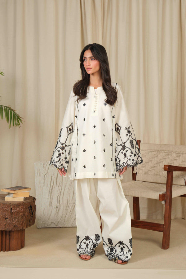 Noor by Saadia Asad | Noor Pret 25 | D2 - Monochrome Flair by Noor by Saadia Asad - Designer Dress  - Type : Ladies Clothes - Available at Libayah - 100% Original 