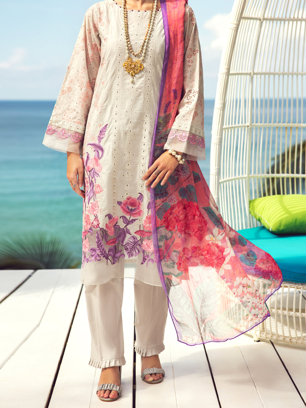 Almirah | Luxury Edit | ALP-3PS-1729 by Almirah - Designer Dress - Type: Luxury - Available at Libayah - 100% Original