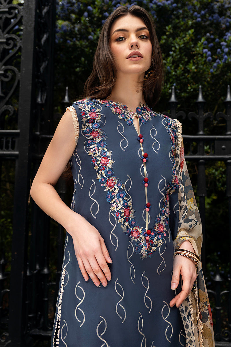 Mushq | Hemline Odyssey | PETALE SYMPHONY