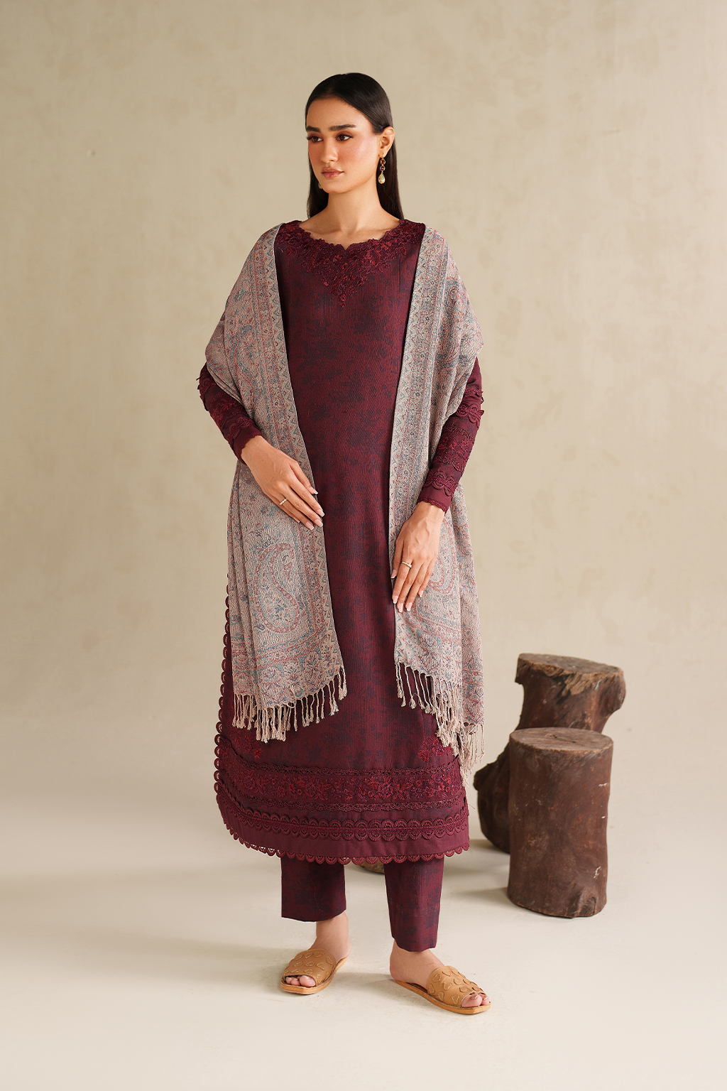 Iznik | Winter Chapter 25 | UE-590 Printed Khaddar by Iznik - Designer Dress - Type : Ladies Clothes - Available at Libayah - 100% Original 