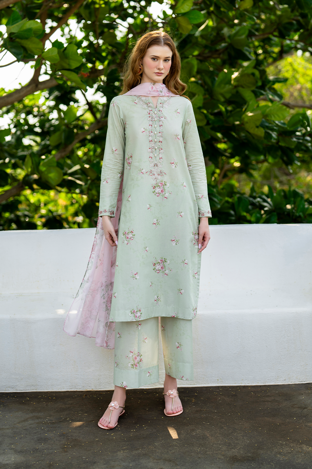 Iznik | lawn 26 | UE-487 by Iznik - Designer Dress  - Type : Ladies Clothes - Available at Libayah - 100% Original 