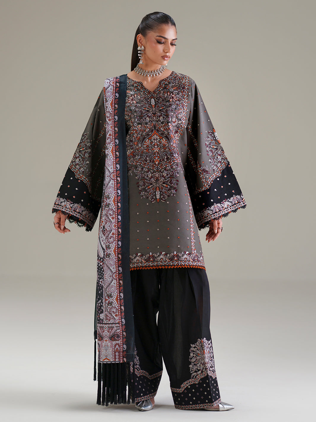 Bin Ilyas | Amour Luxury Lawn 26 |182-A by Bin Ilyas - Designer Dress  - Type : Ladies Clothes - Available at Libayah - 100% Original 