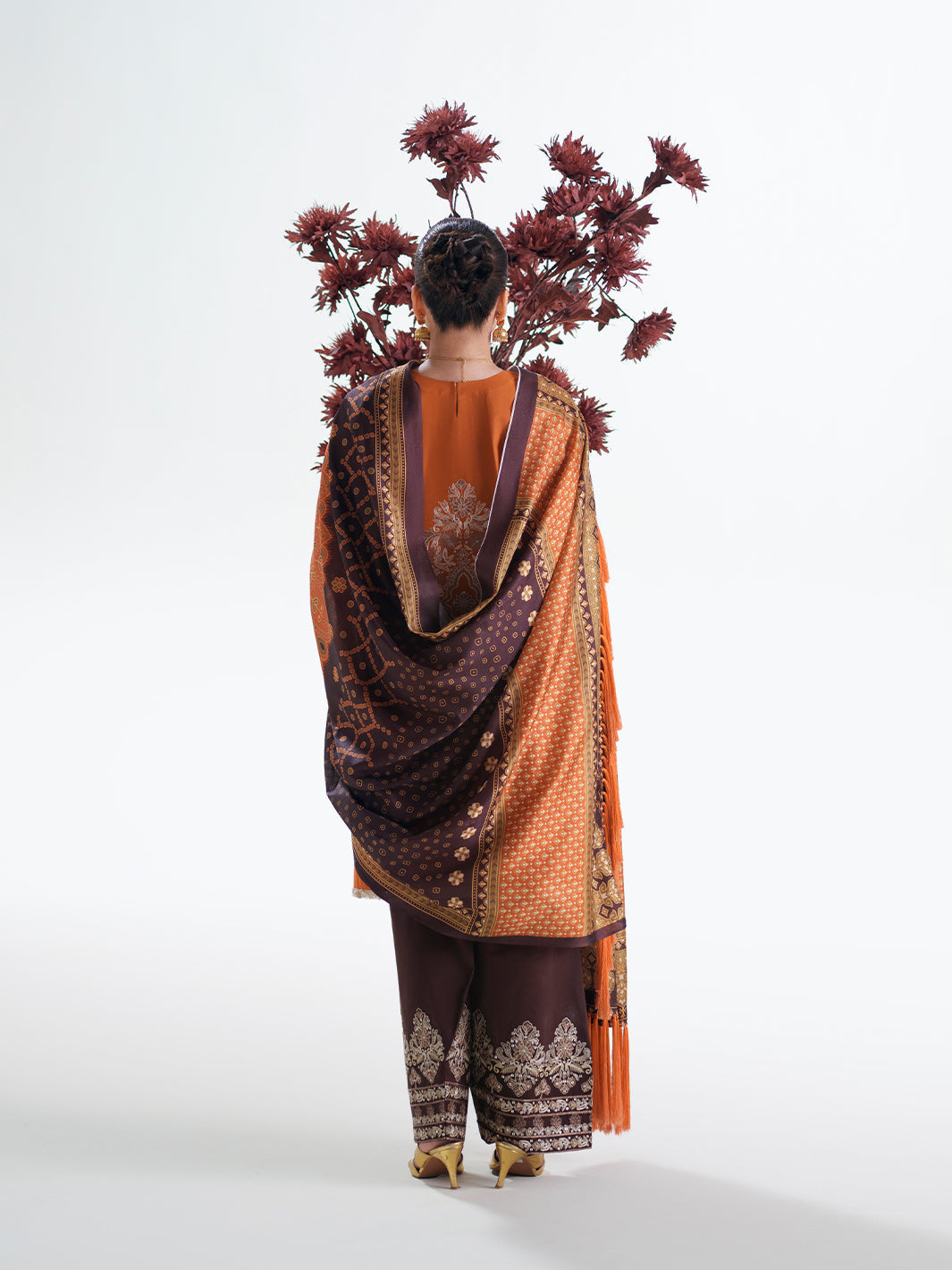 Bin Ilyas | Amour Luxury Lawn 26 | 183-A by Bin Ilyas - Designer Dress  - Type : Ladies Clothes - Available at Libayah - 100% Original 