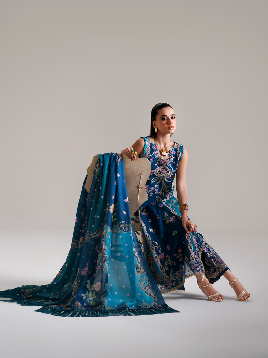 Bin Ilyas | Amour Luxury Lawn 26 | 184-A by Bin Ilyas - Designer Dress  - Type : Ladies Clothes - Available at Libayah - 100% Original 