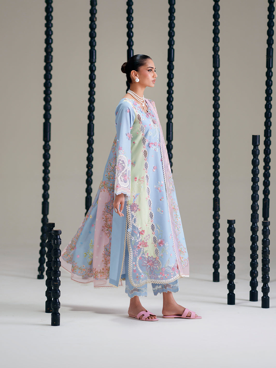 Bin Ilyas | Amour Luxury Lawn 26 | 184-B by Bin Ilyas - Designer Dress  - Type : Ladies Clothes - Available at Libayah - 100% Original 