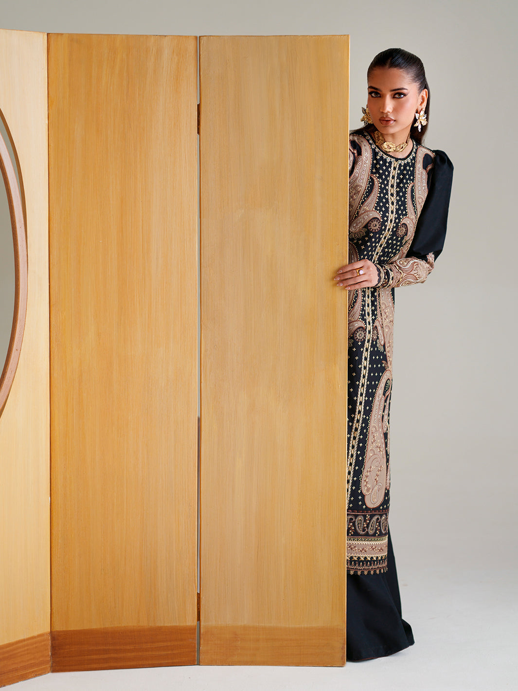 Bin Ilyas | Amour Luxury Lawn 26 | 185-B by Bin Ilyas - Designer Dress  - Type : Ladies Clothes - Available at Libayah - 100% Original 