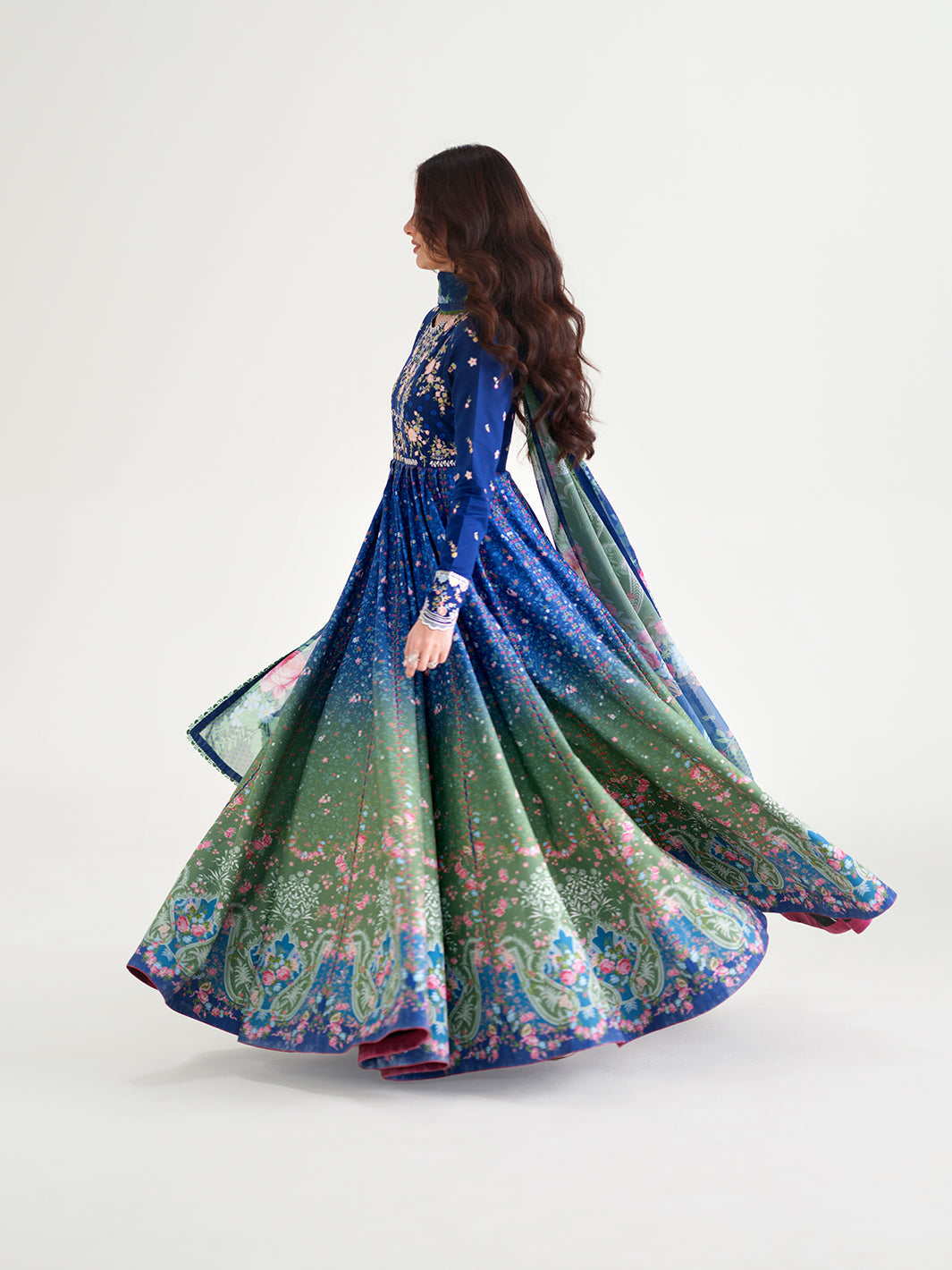 Bin Ilyas | Amour Luxury Lawn 26 | 189-A by Bin Ilyas - Designer Dress  - Type : Ladies Clothes - Available at Libayah - 100% Original 