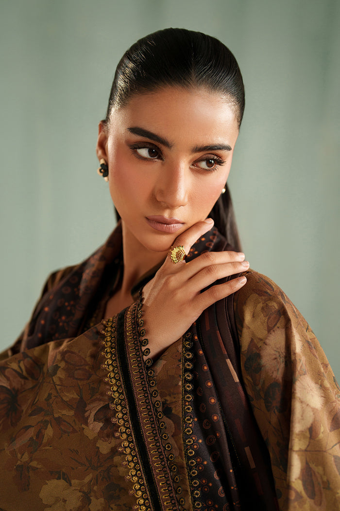 Baroque | Luxury Pret 25 | UF-4324 by Baroque - Designer Dress - Type : Ladies Clothes - Available at Libayah - 100% Original 