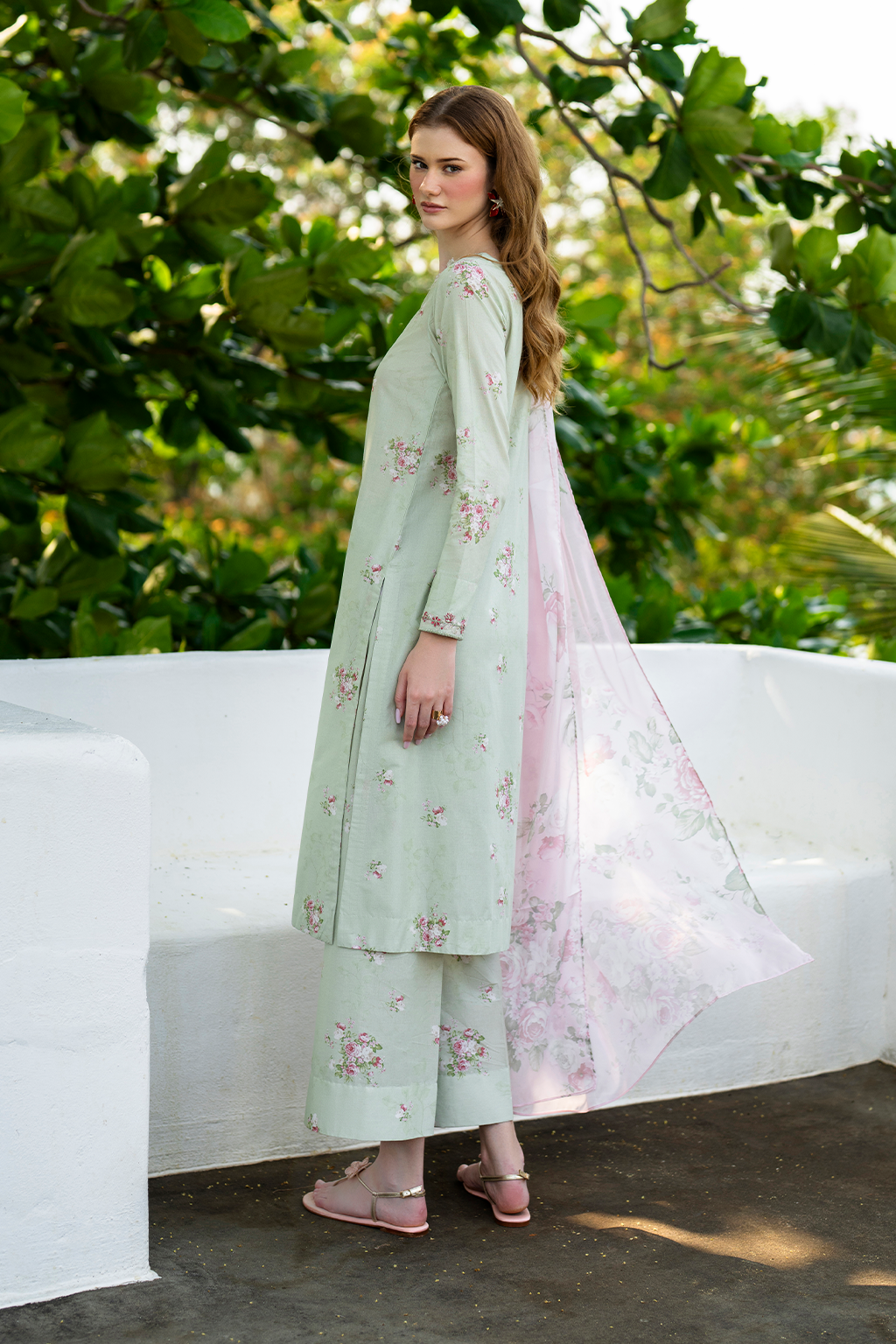 Iznik | lawn 26 | UE-487 by Iznik - Designer Dress  - Type : Ladies Clothes - Available at Libayah - 100% Original 