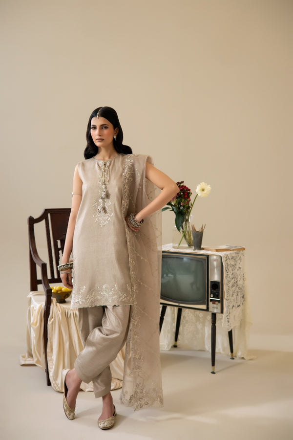 Enzo | Lune Des Fleurs | IZEL by Enzo - Designer Dress  - Type : Ladies Clothes - Available at Libayah - 100% Original 