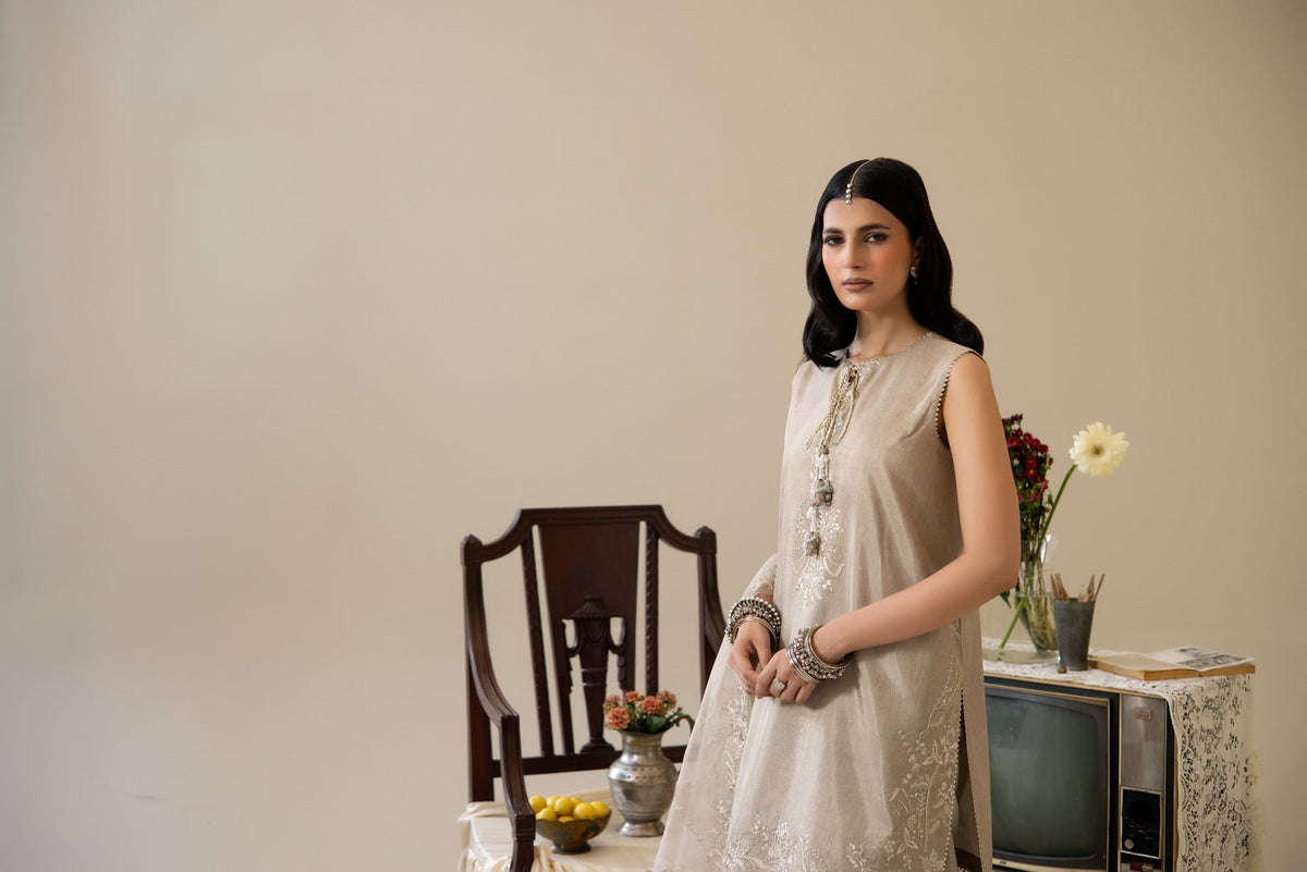 Enzo | Lune Des Fleurs | IZEL by Enzo - Designer Dress  - Type : Ladies Clothes - Available at Libayah - 100% Original 