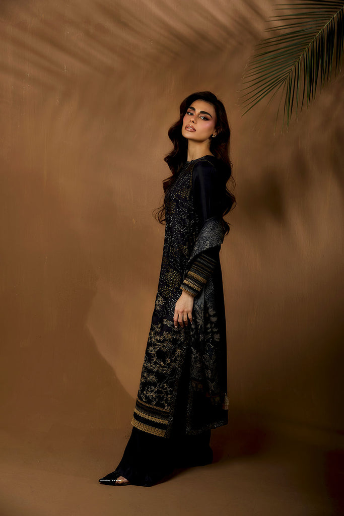 Sobia Nazir | Winter Shawl 25 | Design 1A by Sobia Nazir - Designer Dress - Type : Ladies Clothes - Available at Libayah - 100% Original 
