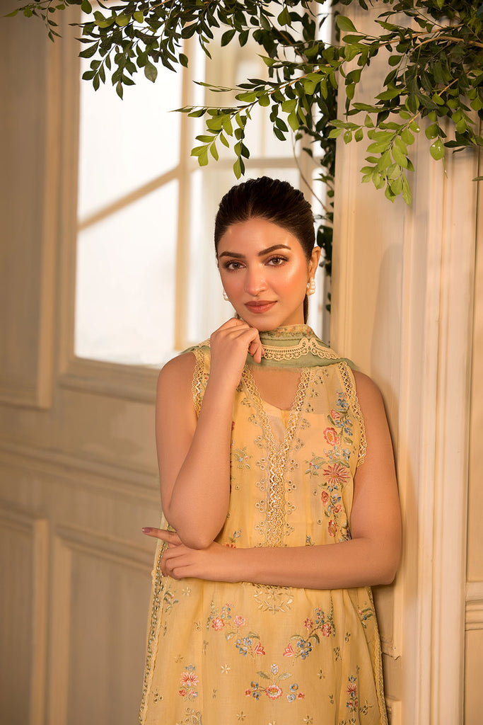 Sobia Nazir | Vital Lawn 25 | 1B by Sobia Nazir - Designer Dress - Type: Ladies Clothes - Available at Libayah - 100% Original