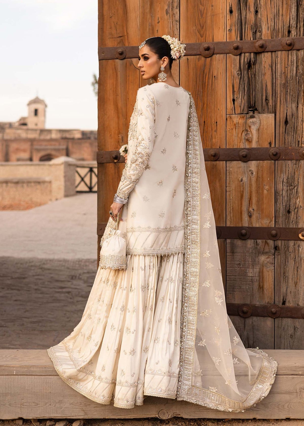 Akbar Aslam | Dastaan Luxury Formals | Roshaneh by Akbar Aslam - Designer Dress - Type: Ladies Clothes - Available at Libayah - 100% Original