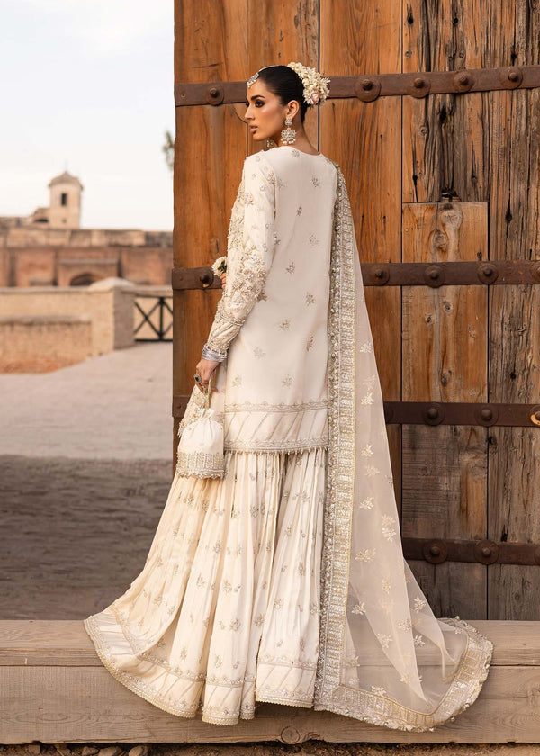 Akbar Aslam | Dastaan Luxury Formals | Roshaneh by Akbar Aslam - Designer Dress - Type: Ladies Clothes - Available at Libayah - 100% Original