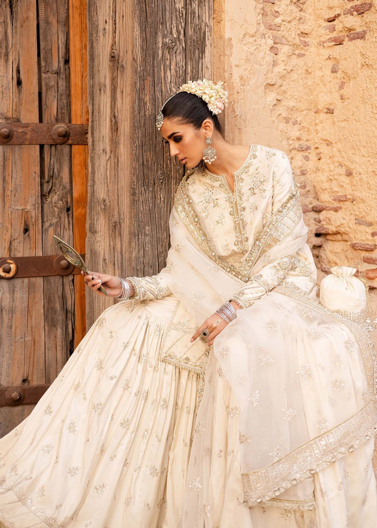 Akbar Aslam | Dastaan Luxury Formals | Roshaneh by Akbar Aslam - Designer Dress - Type: Ladies Clothes - Available at Libayah - 100% Original