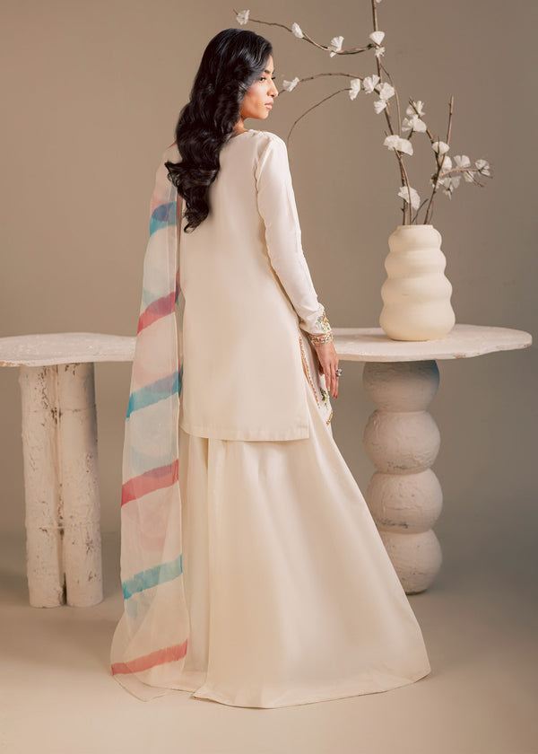 Maria Osama Khan | Noir Bliss Luxury Formals | Pearl Whisper by Maria Osama Khan - Designer Dress  - Type : Ladies Clothes - Available at Libayah - 100% Original 