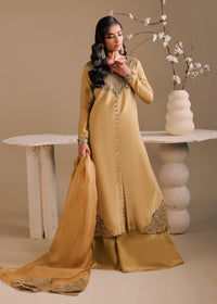 Maria Osama Khan | Noir Bliss Luxury Formals | Golden Ember by Maria Osama Khan - Designer Dress  - Type : Ladies Clothes - Available at Libayah - 100% Original 