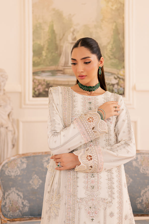 Emaan Adeel | Suave Luxury Formals | EZELLE by Emaan Adeel - Designer Dress  - Type : Ladies Clothes - Available at Libayah - 100% Original 