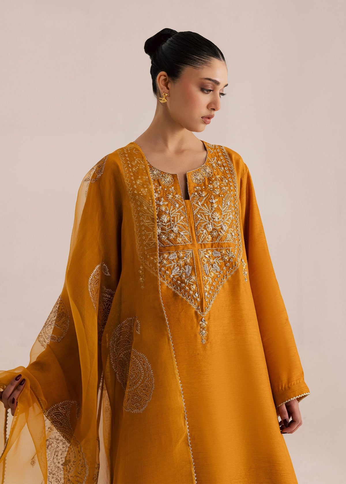 Sadaf Fawad Khan | Silk Luxury Pret 26 | Omavi by Sadaf Fawad Khan - Designer Dress  - Type : Ladies Clothes - Available at Libayah - 100% Original 
