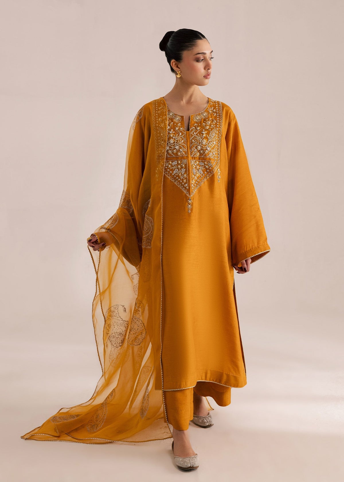 Sadaf Fawad Khan | Silk Luxury Pret 26 | Omavi by Sadaf Fawad Khan - Designer Dress  - Type : Ladies Clothes - Available at Libayah - 100% Original 