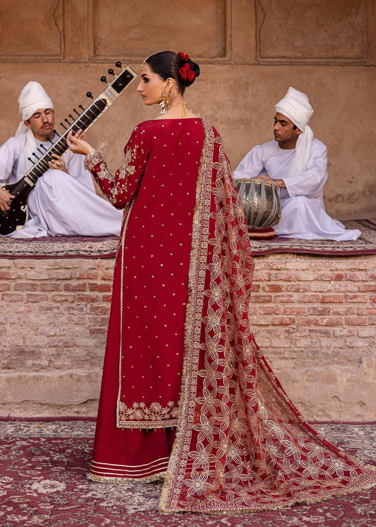 Akbar Aslam | Dastaan Luxury Formals | Arusa by Akbar Aslam - Designer Dress - Type: Ladies Clothes - Available at Libayah - 100% Original