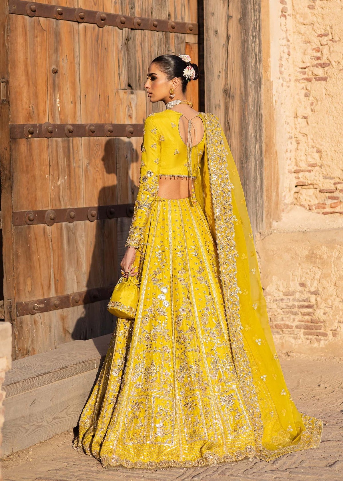 Akbar Aslam | Dastaan Luxury Formals | Nureh by Akbar Aslam - Designer Dress - Type: Ladies Clothes - Available at Libayah - 100% Original