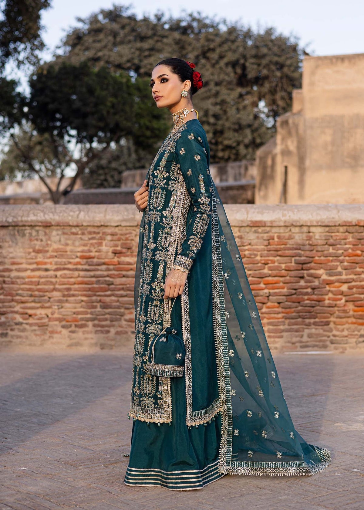 Akbar Aslam | Dastaan Luxury Formals | Nazgul by Akbar Aslam - Designer Dress - Type: Ladies Clothes - Available at Libayah - 100% Original