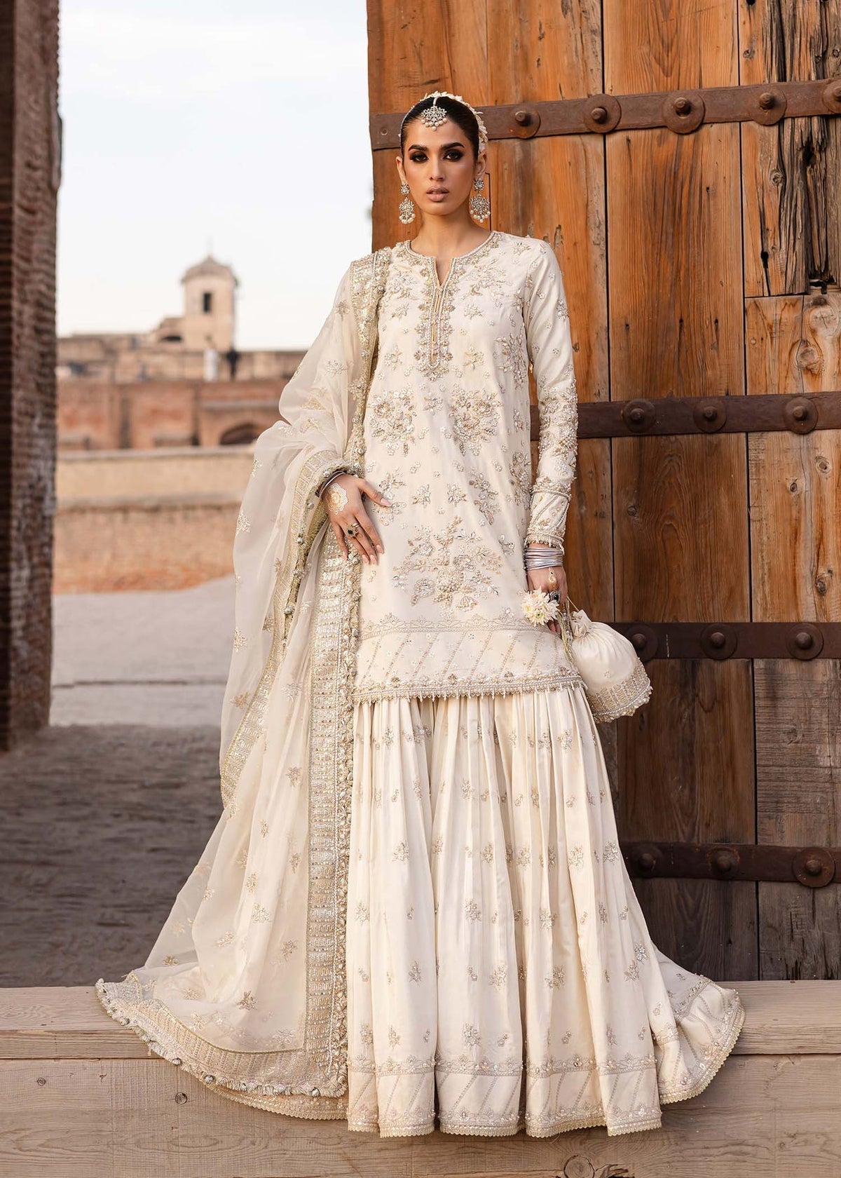 Akbar Aslam | Dastaan Luxury Formals | Roshaneh by Akbar Aslam - Designer Dress - Type: Ladies Clothes - Available at Libayah - 100% Original