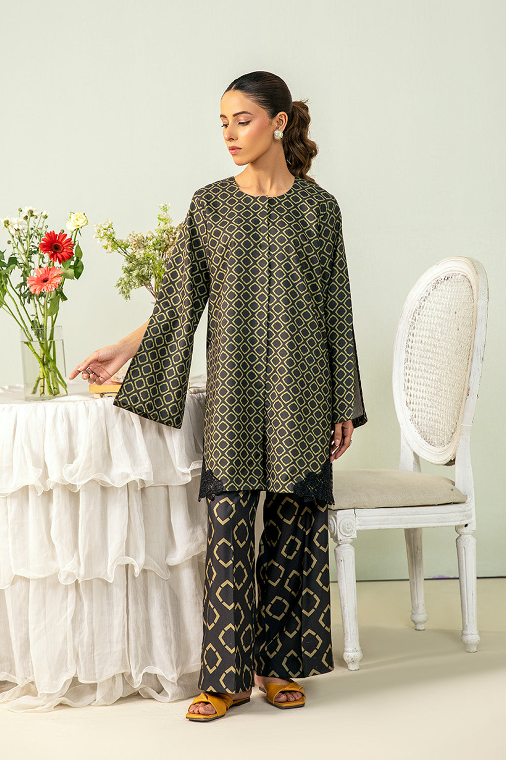 Meeral | Co Ords Sets | MBC-002 by Meeral - Designer Dress - Type: Ladies Clothes - Available at Libayah - 100% Original