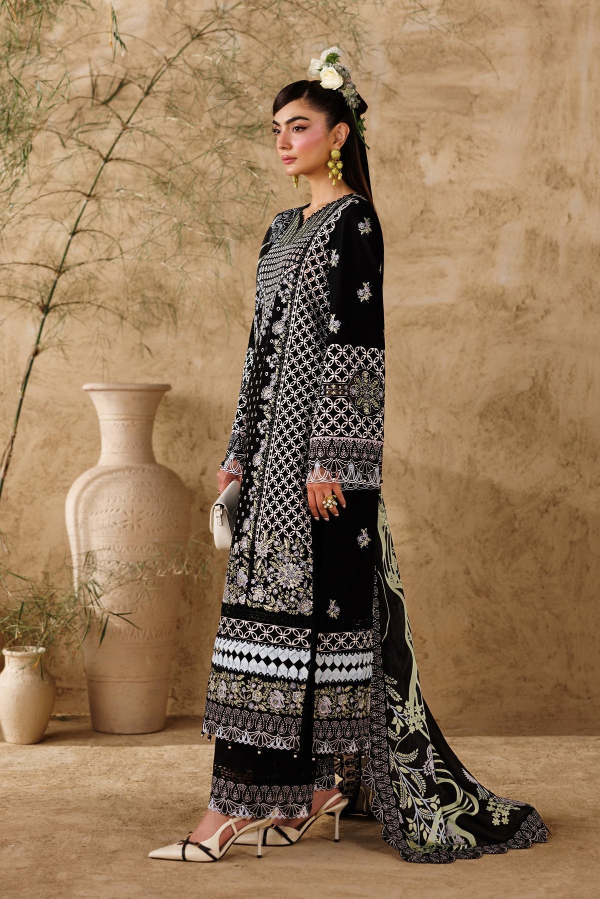 Akbar Aslam | Elea Lawn 26 | Alesse by Akbar Aslam - Designer Dress  - Type : Ladies Clothes - Available at Libayah - 100% Original 