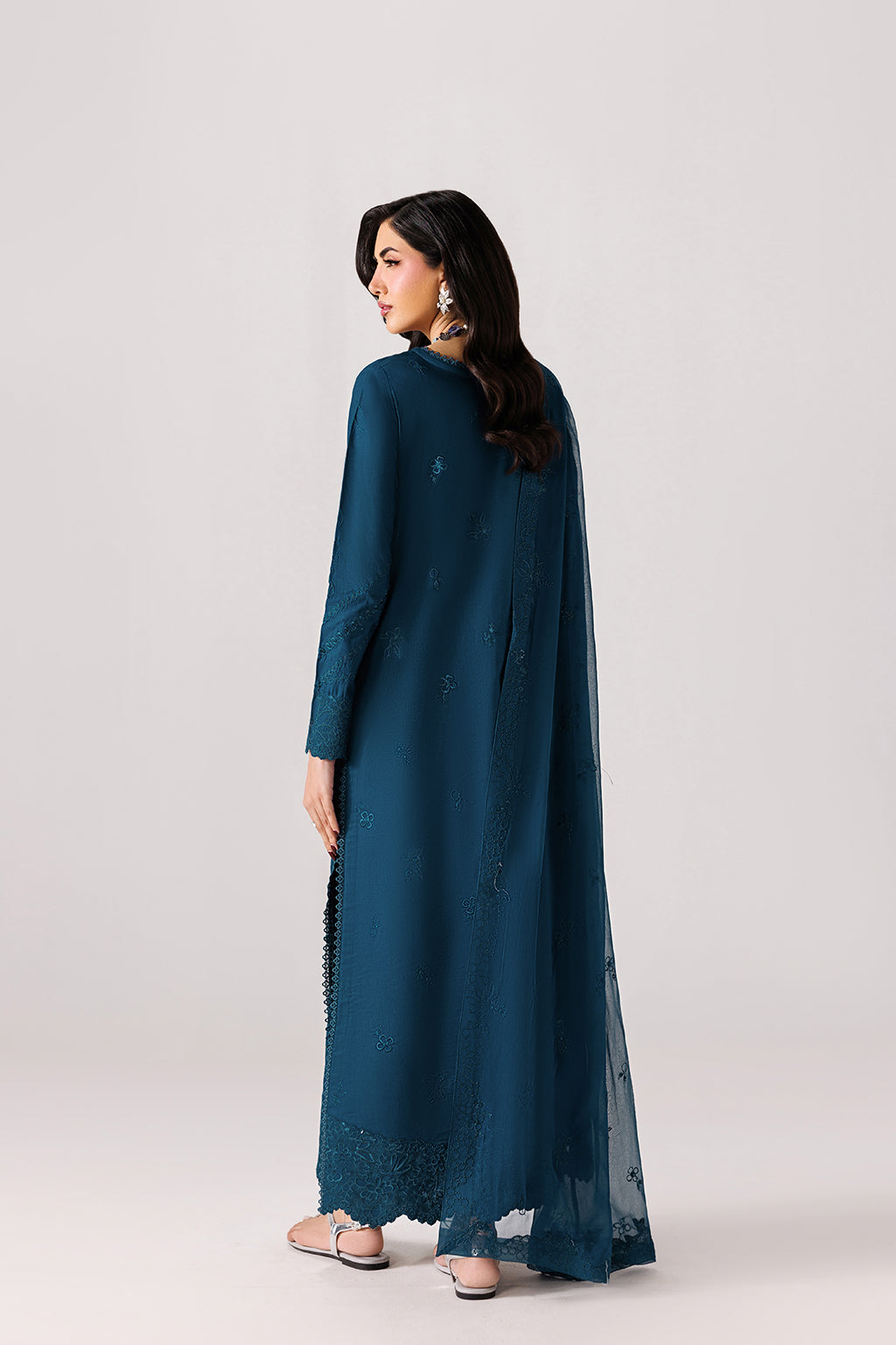 Emaan Adeel | Beyond Basics Eid Pret 26 | SERENE by Emaan Adeel - Designer Dress  - Type : Ladies Clothes - Available at Libayah - 100% Original 