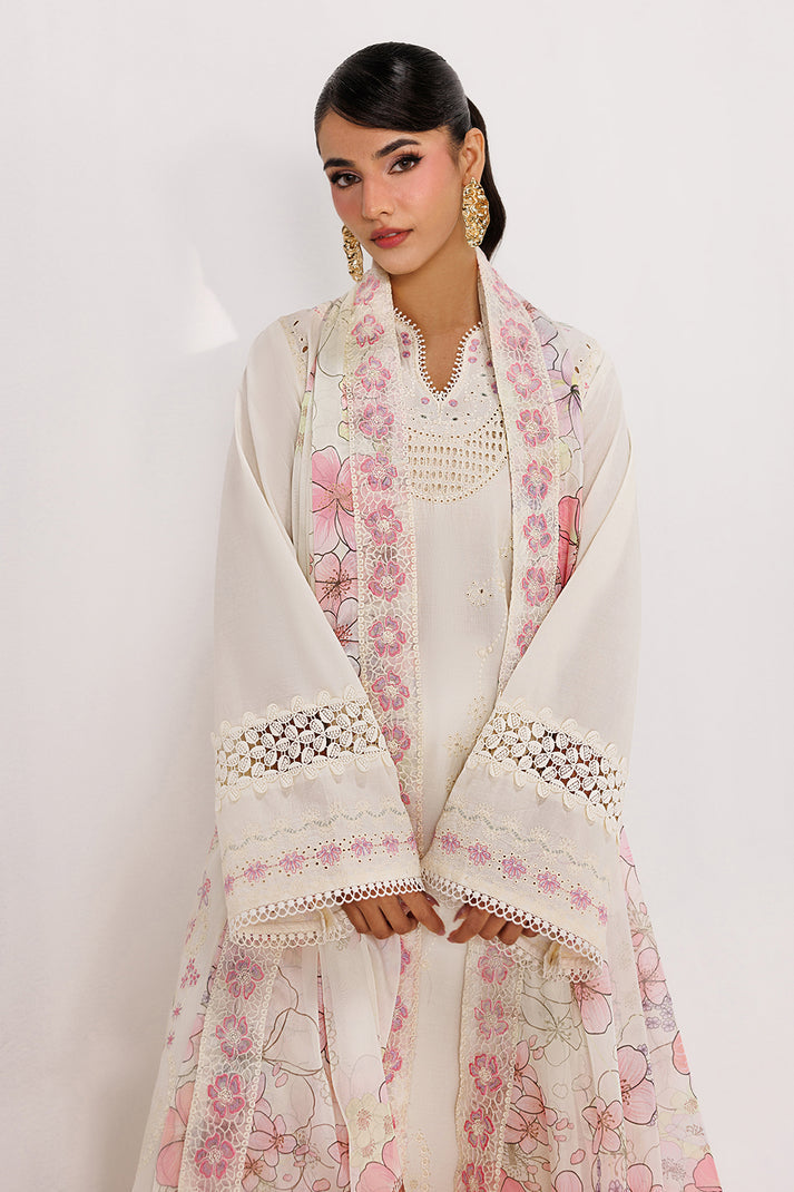 Emaan Adeel | Beyond Basics Eid Pret 26 | MINIMALISM by Emaan Adeel - Designer Dress  - Type : Ladies Clothes - Available at Libayah - 100% Original 