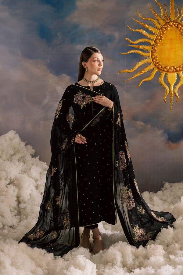 FF-69 – authentic Pakistani formal dress from the Vanya Golden Hour collection for women in the UK.