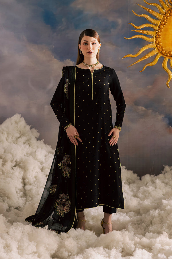 FF-69 – authentic Pakistani formal dress from the Vanya Golden Hour collection for women in the UK.