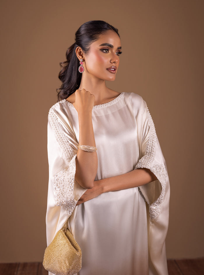 Zainab Chottani | The Kaftan Edit | Champagne Flame