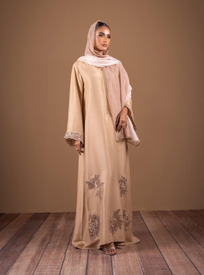 Zainab Chottani | The Kaftan Edit | Champagne Elegance