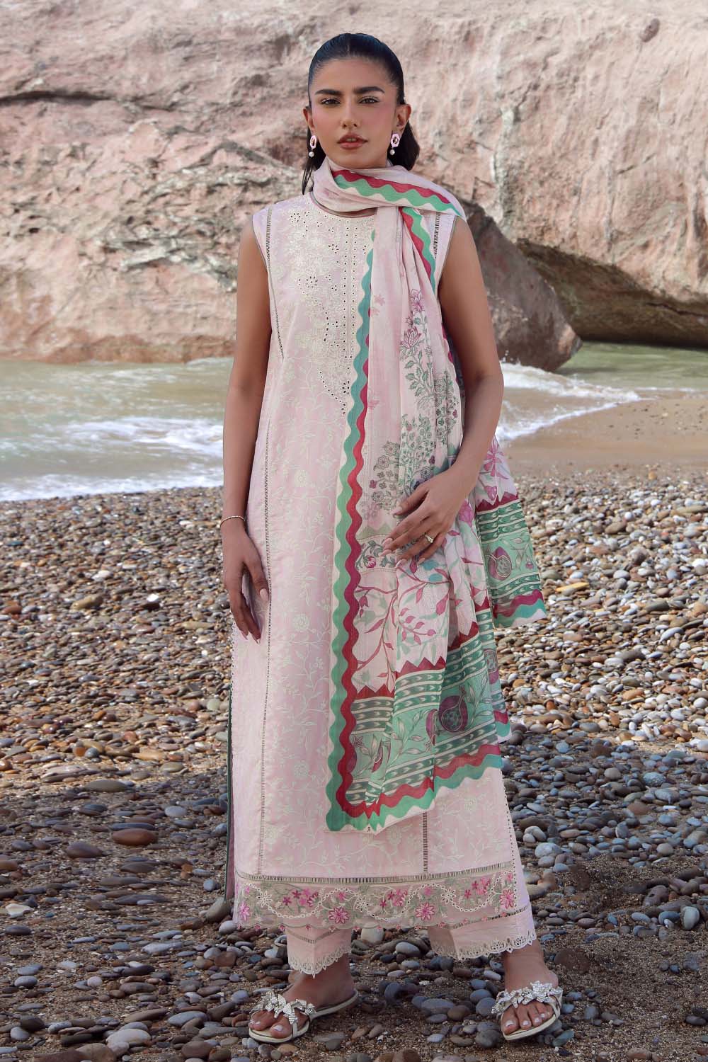 Seran | Afsanah Lawn 25 | INSA by Seran - Designer Dress - Type: Ladies Clothes - Available at Libayah - 100% Original