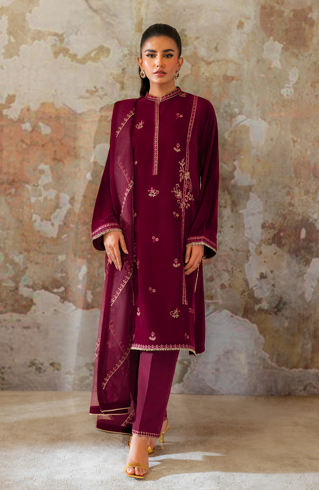Seran | Velmor Velvet 24 | MULBERY by Seran - Designer Dress - Type: Ladies Clothes - Available at Libayah - 100% Original