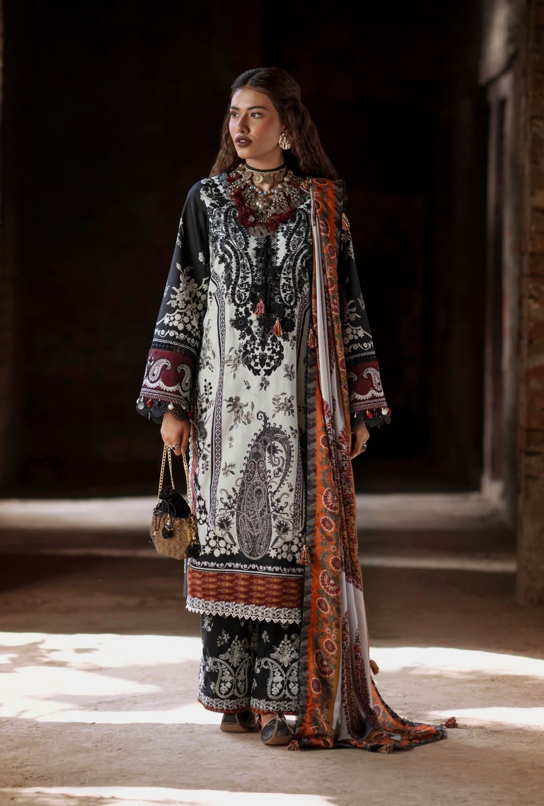 AJR Couture | Sard Sham | Makhmal by AJR Couture - Designer Dress - Type : Ladies Clothes - Available at Libayah - 100% Original 